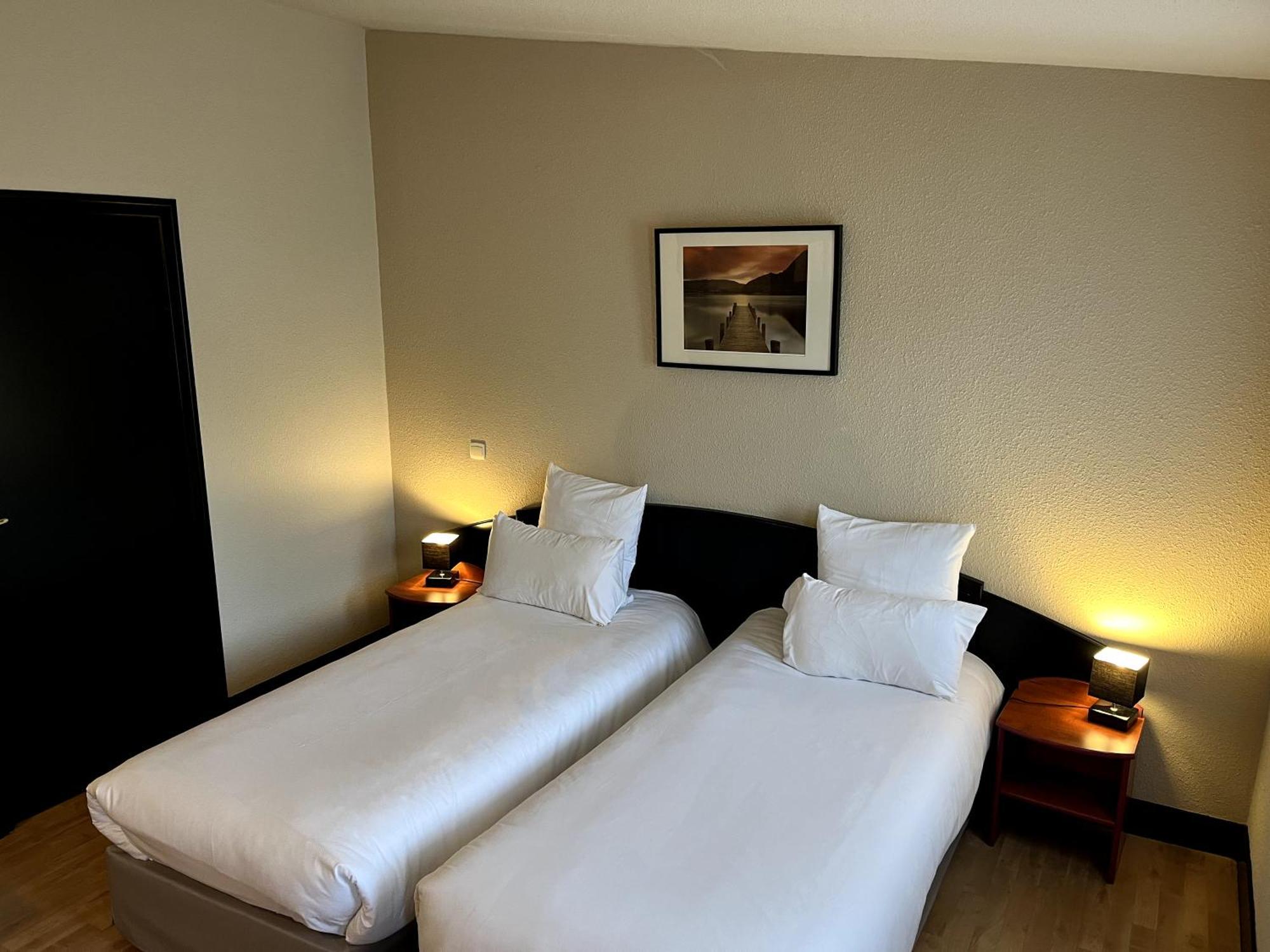Hotel - Domaine De La Blanchardiere - Le Mans Changé Kültér fotó